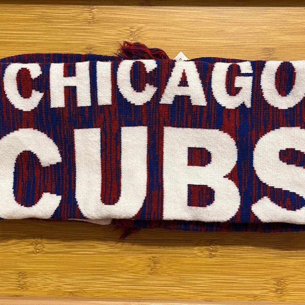 Cubs Kids Beanie and Scarf - Picture 7 of 9